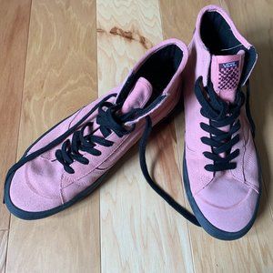 Vans - Lizzie Armanto Shoes